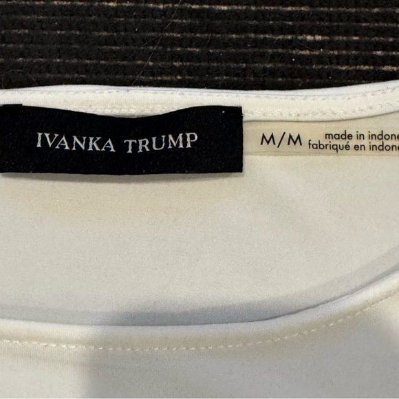 Ivanka Trump Cream Long Sleeve Relaxed Tunic - Picture 3 of 3